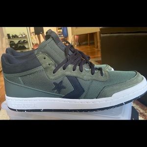 Men’s Converse sneakers